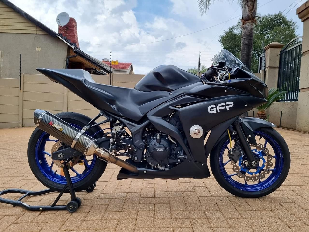 2016 Yamaha R3